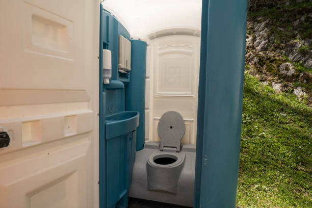 Best Construction site porta potty rental  in Steele, MO